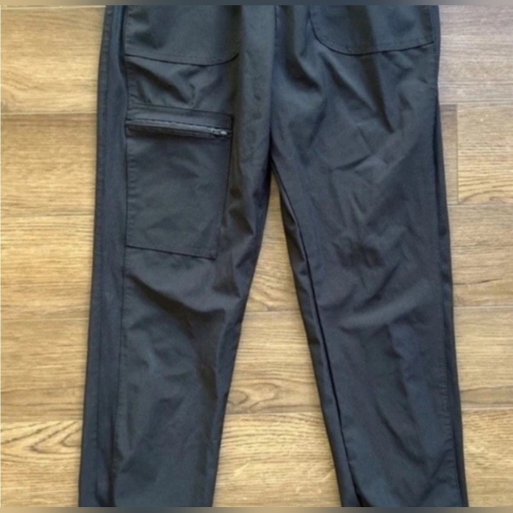 Black Cargo Pants